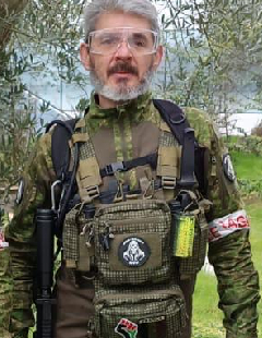 Sébastien est un membre de la DTG Airsoft Sébastien est un membre de la DTG Airsoft