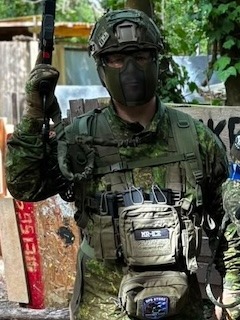 DTG-Airsoft-Membre-Mr-Ice Alex est un membre de la DTG Airsoft